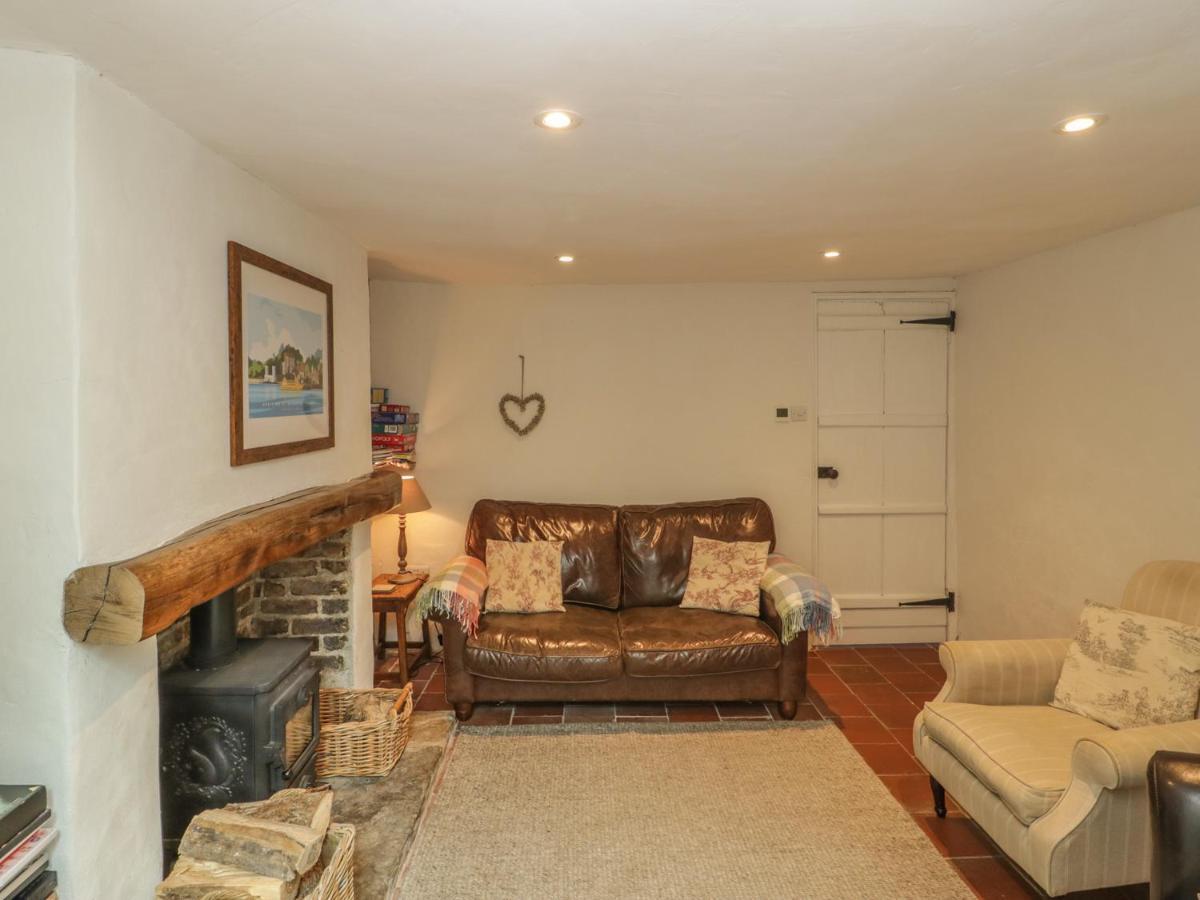 Apple Tree Cottage Shillingstone Exterior photo